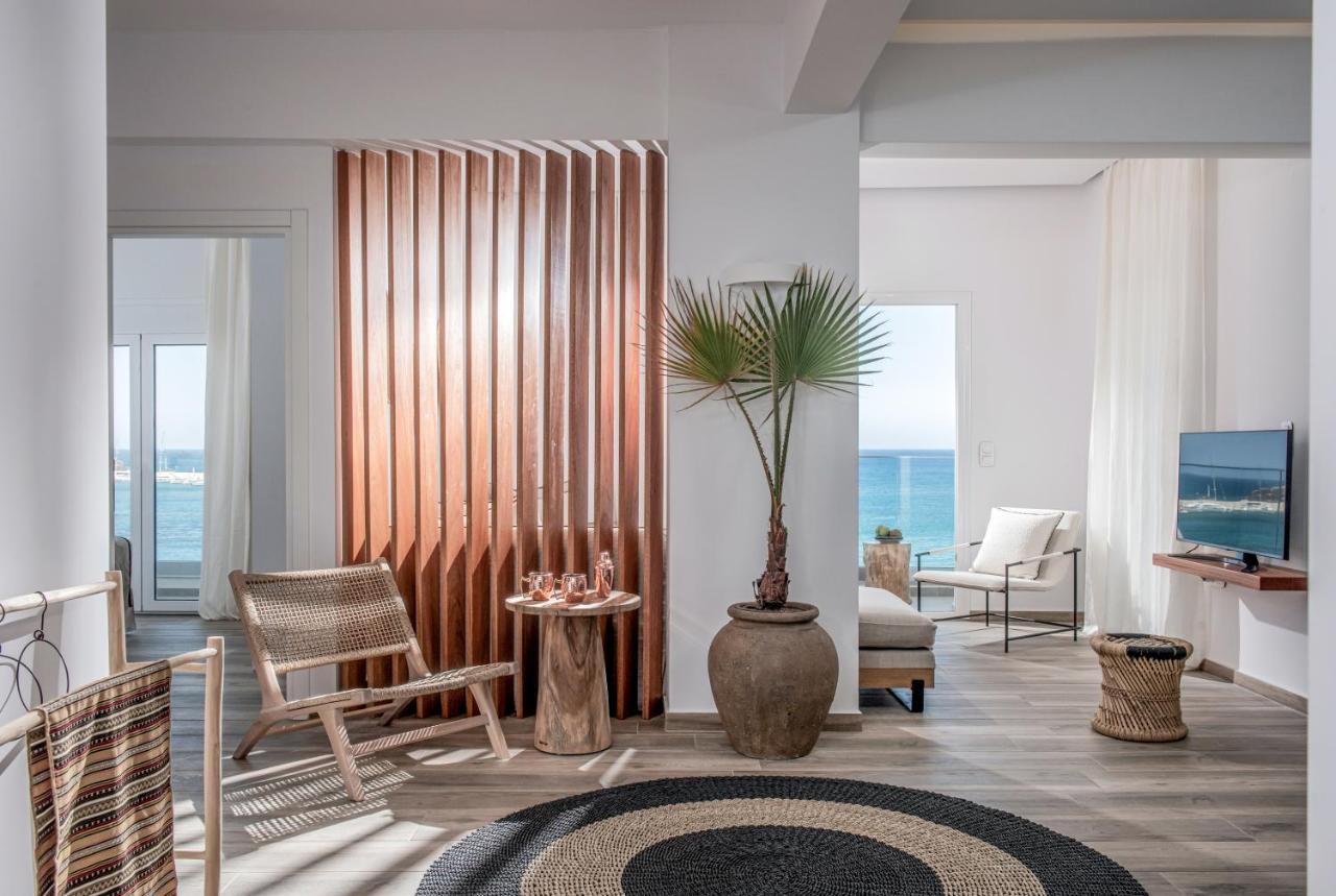 Khroma Luxury Suite 1 Beach Front Apartment Hersonissos  Exterior photo
